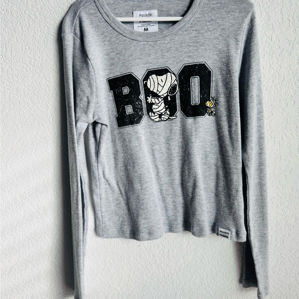 RSQ Gray Long Sleeve Tee with Black 'BOO' Design